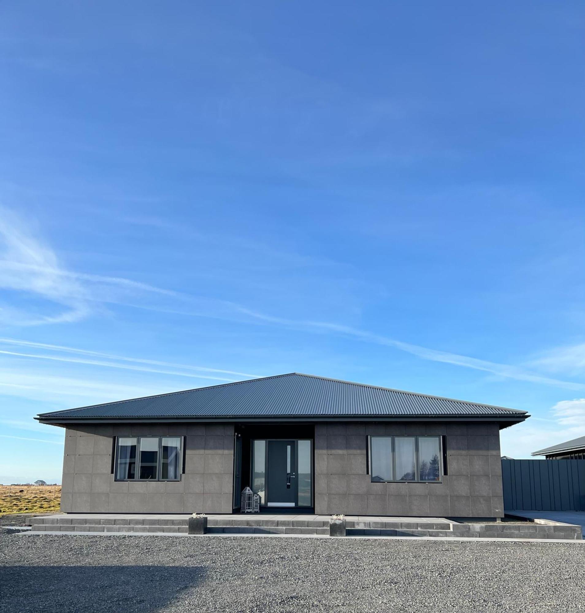 Nyibaer Studio Apartment Selfoss Exterior photo